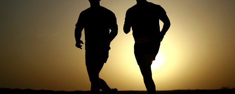 Männer Wellness - Joggen zwischen zwei Wellnessanwendungen